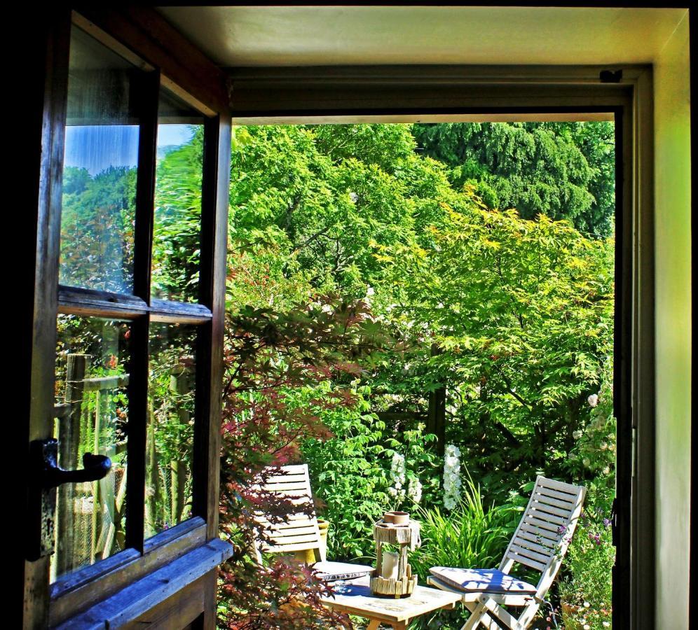 Dove Cottage Bisley  외부 사진