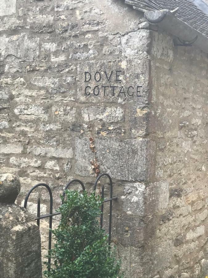 Dove Cottage Bisley  외부 사진